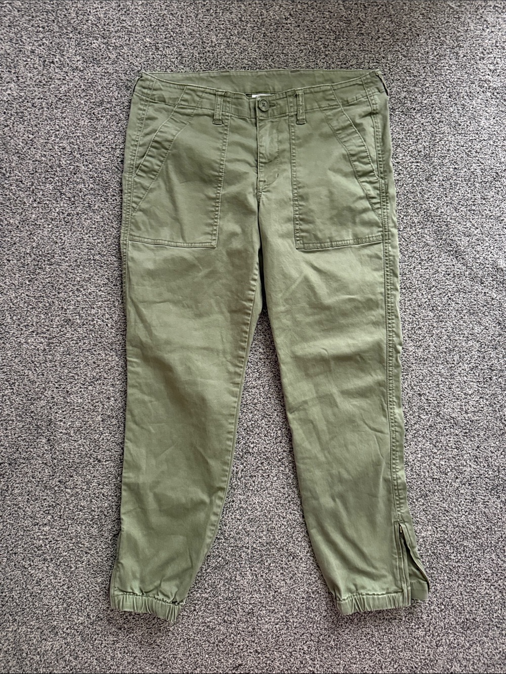 Cabi Olive Green Casual Utility jogger Pants